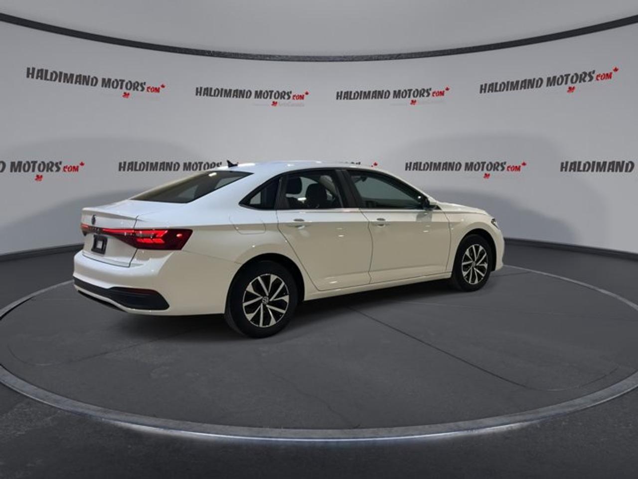 2025 Volkswagen Jetta Trendline | No accidents | Heated Steering Wheel Photo