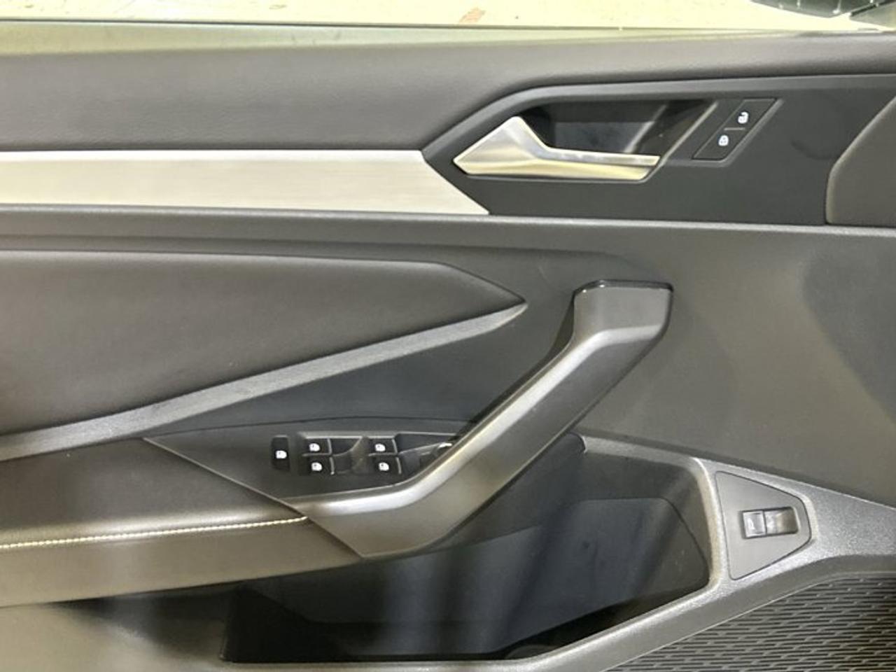 2025 Volkswagen Jetta Trendline | No accidents | Heated Steering Wheel Photo