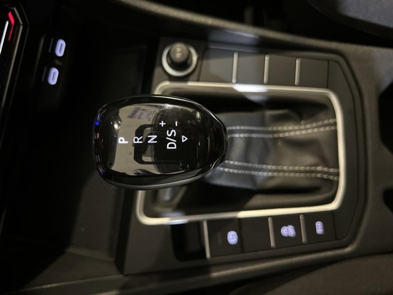 2025 Volkswagen Jetta Trendline | No accidents | Heated Steering Wheel Photo