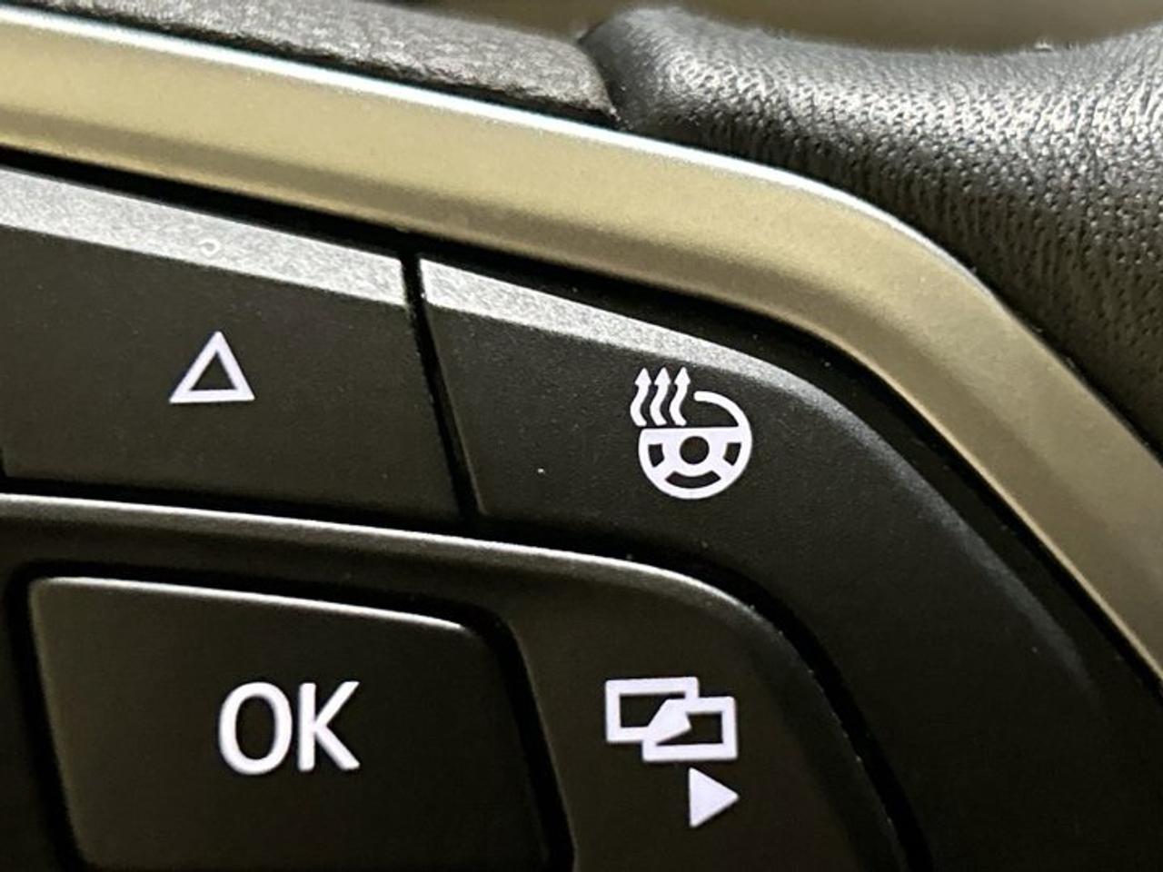 2025 Volkswagen Jetta Trendline | No accidents | Heated Steering Wheel Photo