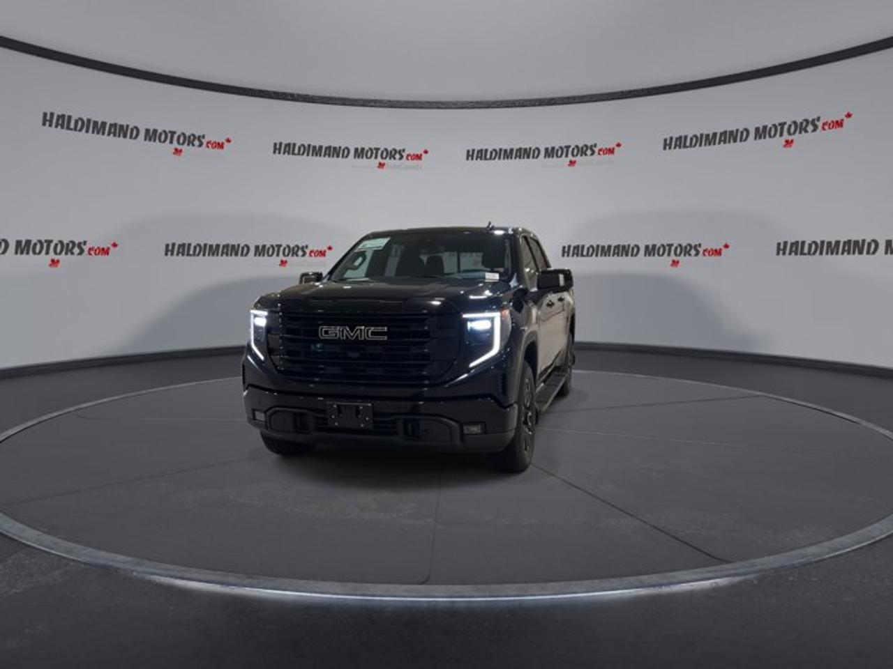 2024 GMC Sierra 1500 Elevation Crew Cab 4WD | No accidents | Leather Seats Photo