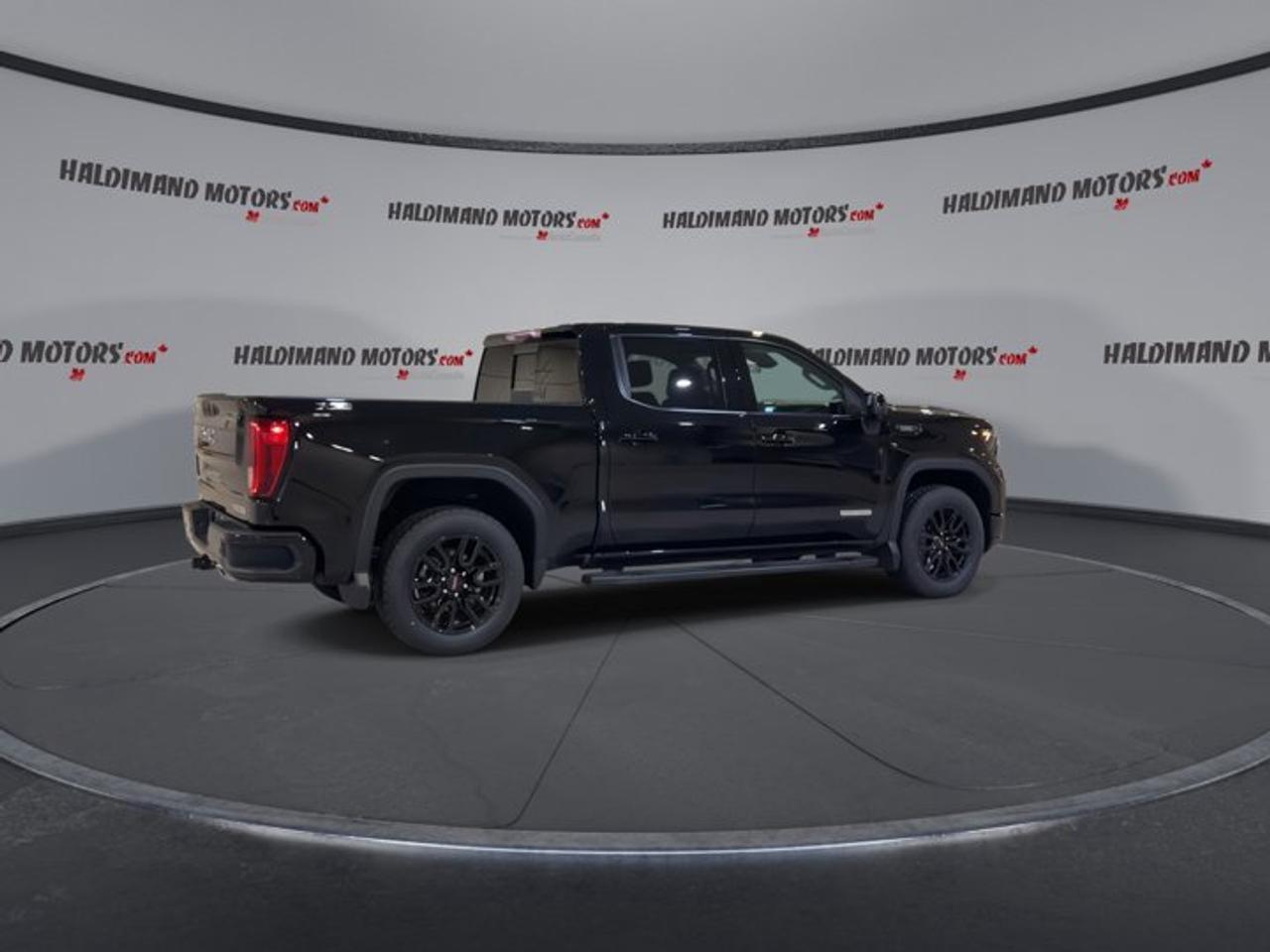 2024 GMC Sierra 1500 Elevation Crew Cab 4WD | No accidents | Leather Seats Photo