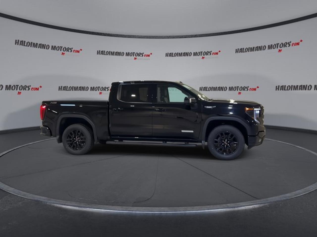 2024 GMC Sierra 1500 Elevation Crew Cab 4WD | No accidents | Leather Seats Photo