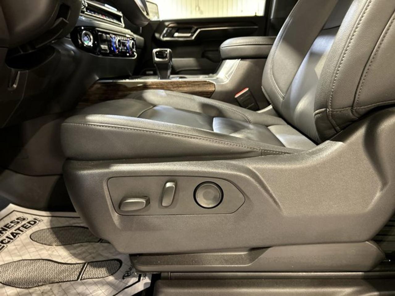 2024 GMC Sierra 1500 Elevation Crew Cab 4WD | No accidents | Leather Seats Photo