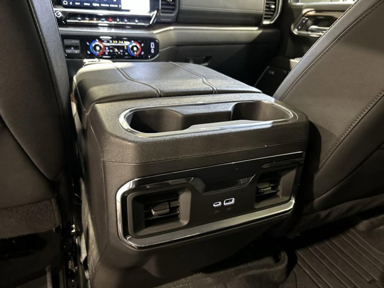 2024 GMC Sierra 1500 Elevation Crew Cab 4WD | No accidents | Leather Seats Photo