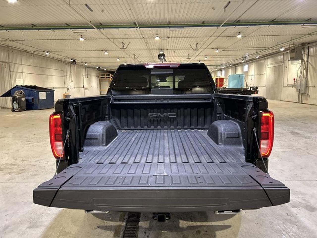 2024 GMC Sierra 1500 Elevation Crew Cab 4WD | No accidents | Leather Seats Photo