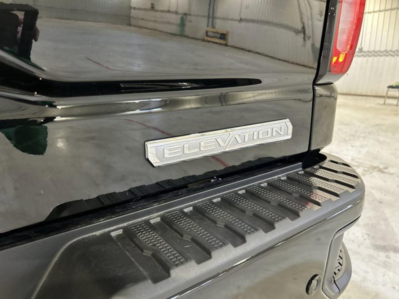 2024 GMC Sierra 1500 Elevation Crew Cab 4WD | No accidents | Leather Seats Photo
