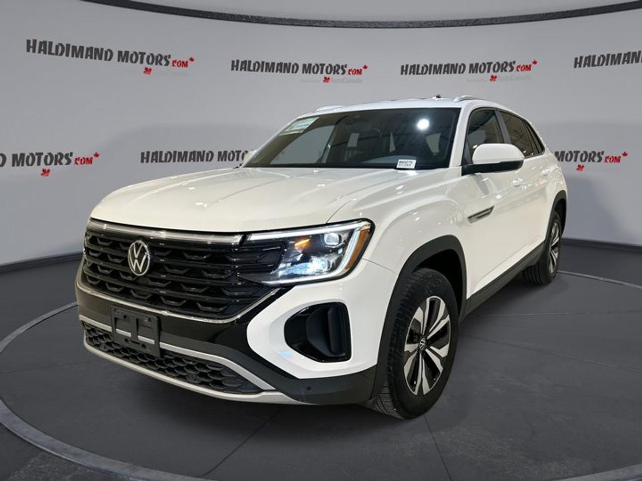 2025 Volkswagen Atlas Cross Sport Comfortline 4MOTION | No accidents Photo0