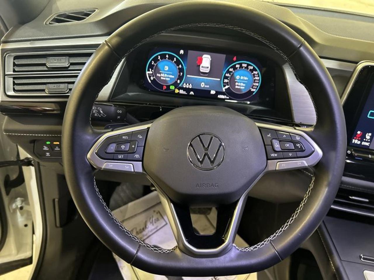 2025 Volkswagen Atlas Cross Sport Comfortline 4MOTION | No accidents Photo