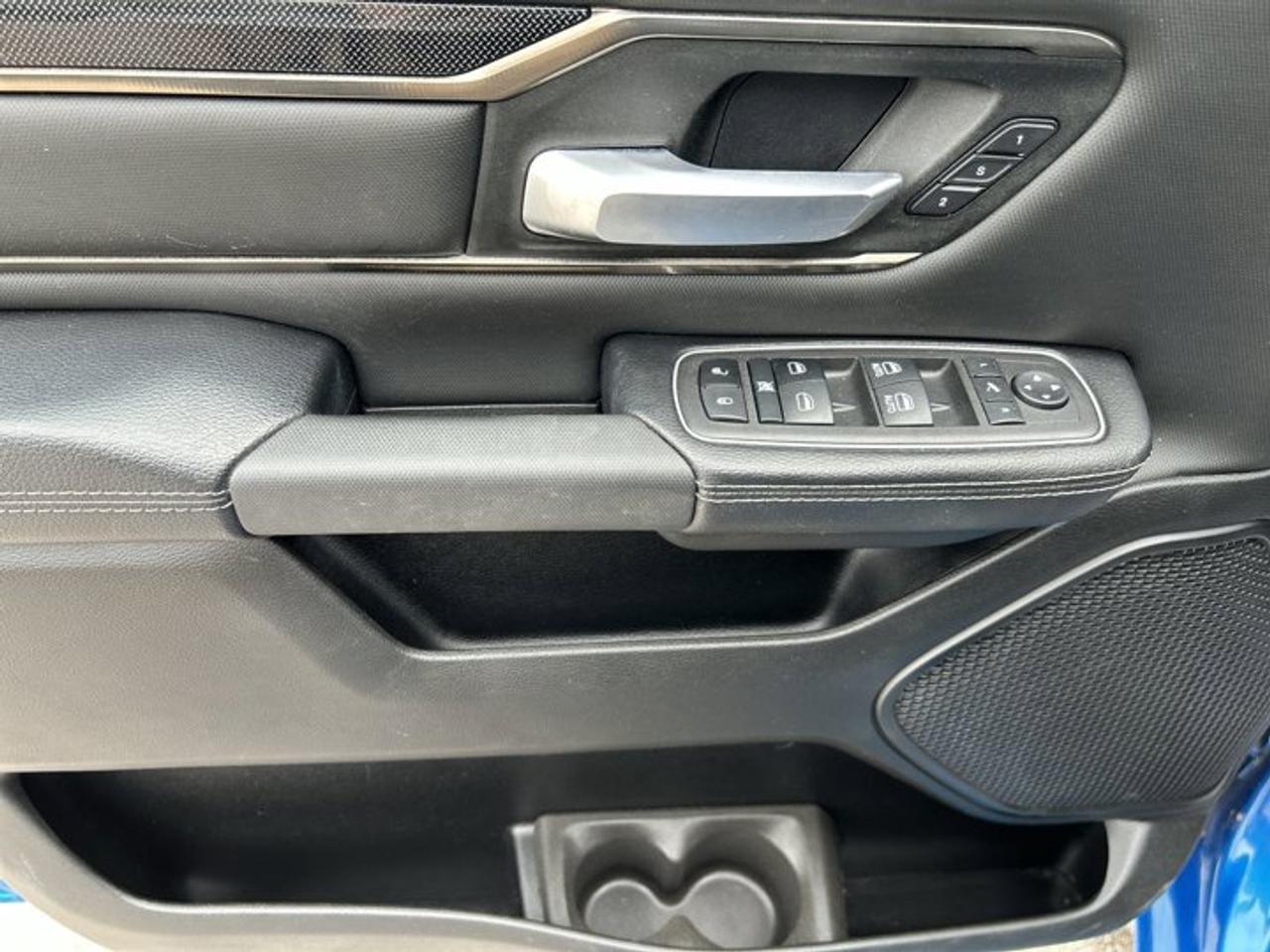 2022 RAM 1500 Sport Crew Cab 5'7 Box 4X4 | Heated Steering Wheel Photo