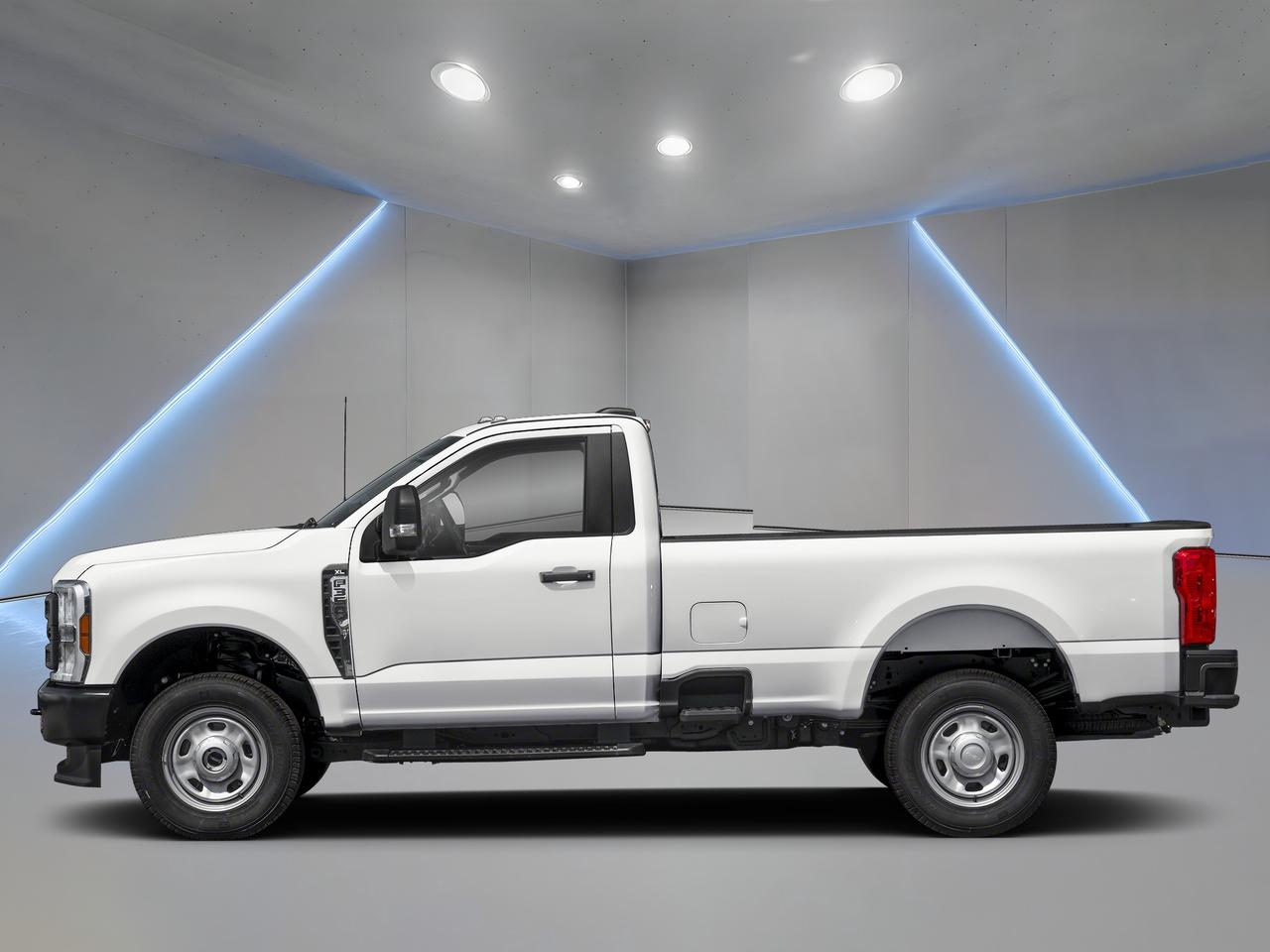 2026 Ford F-350 Super Duty SRW XLT Photo