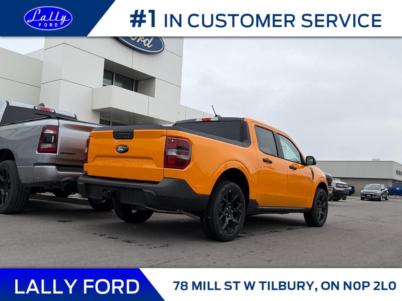 2026 Ford Maverick XLT AWD SuperCrew Photo2