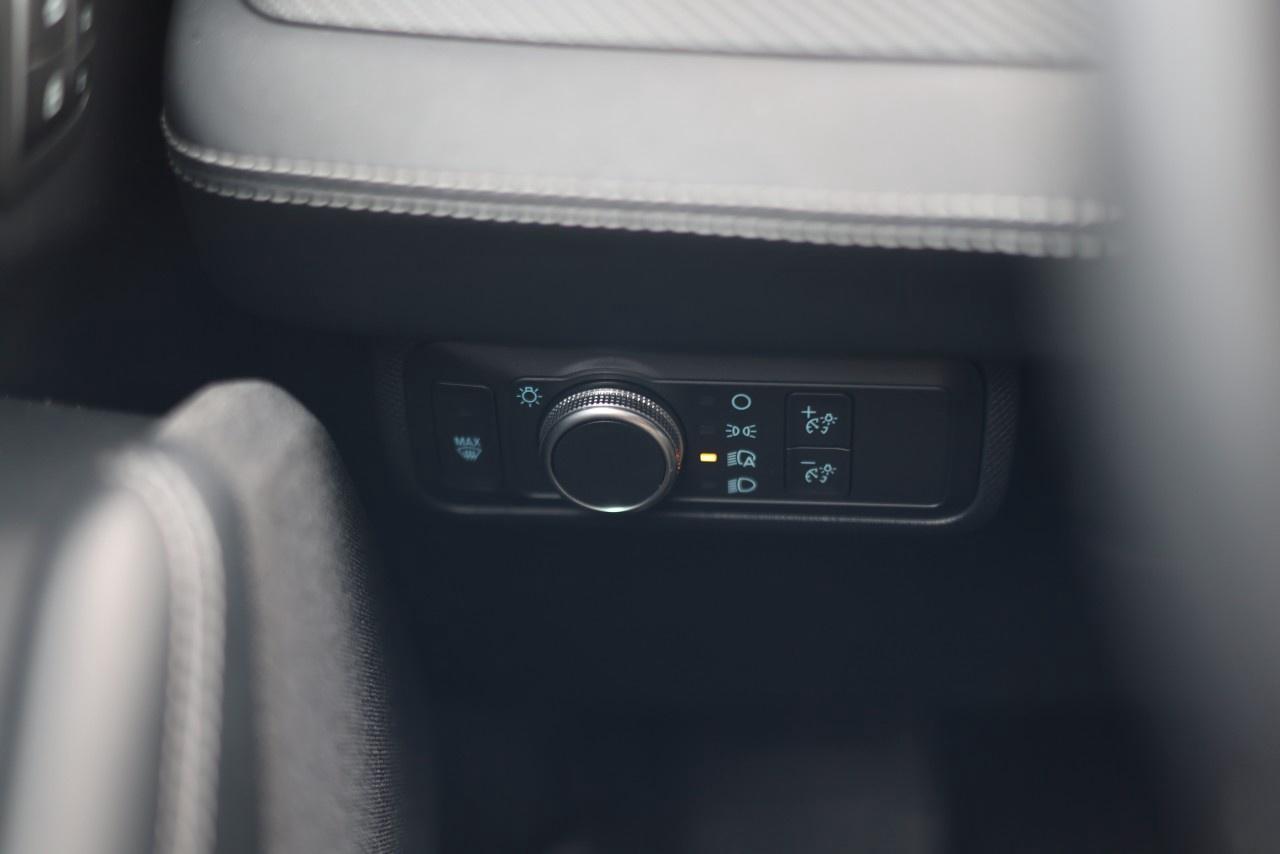 2021 Ford Mustang Mach-E Premium AWD Photo