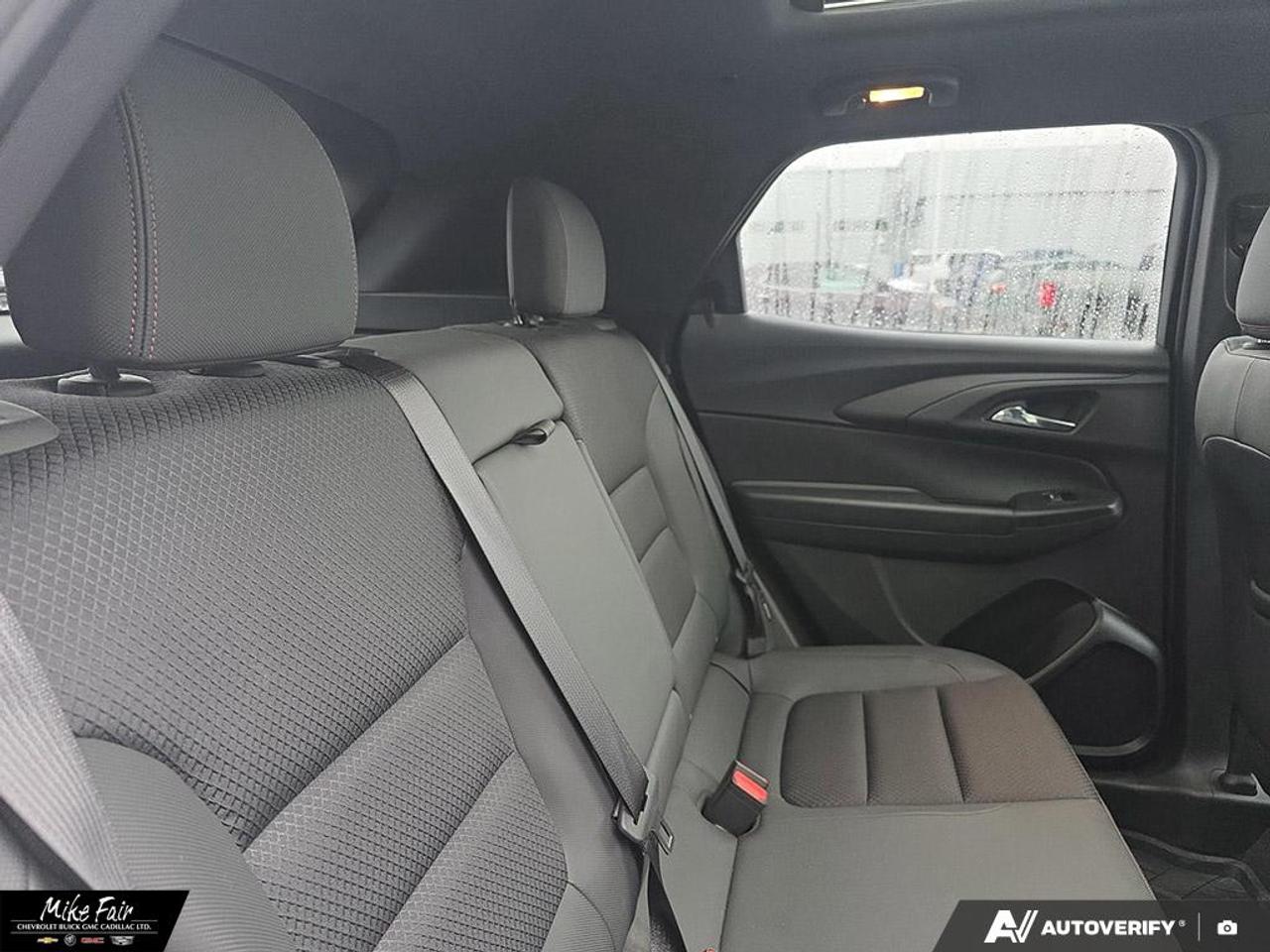 2023 Chevrolet TrailBlazer RS ONE OWNER! Bluetooth, Apple CarPlay, Driver Info Centre Photo