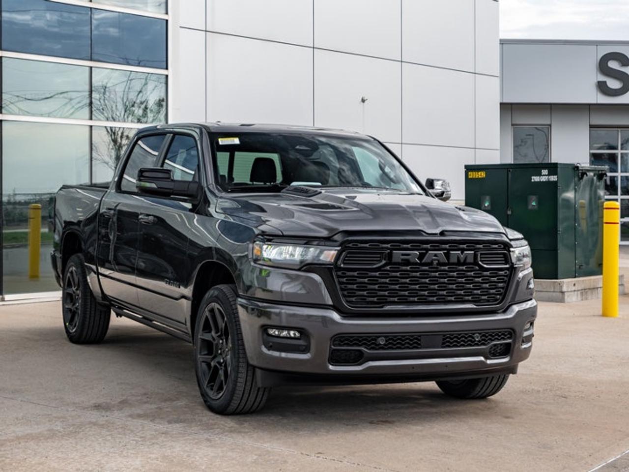 2026 RAM 1500 SPORT Photo
