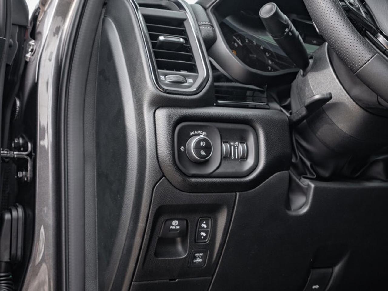 2026 RAM 1500 SPORT Photo