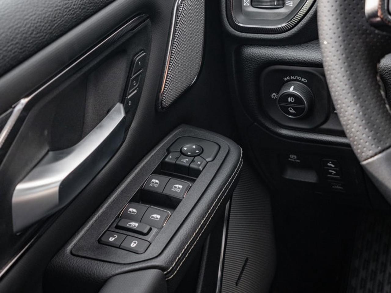 2026 RAM 1500 SPORT Photo