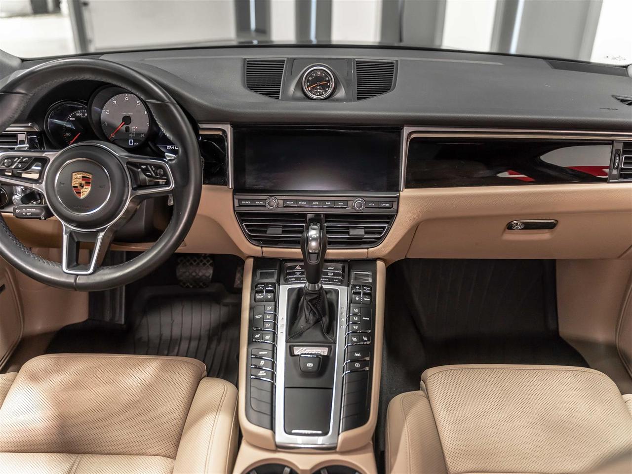 2019 Porsche Macan S|PREMIUM PLUS|2 SETS RIMS & TIRES|ACCIDENT FREE Photo