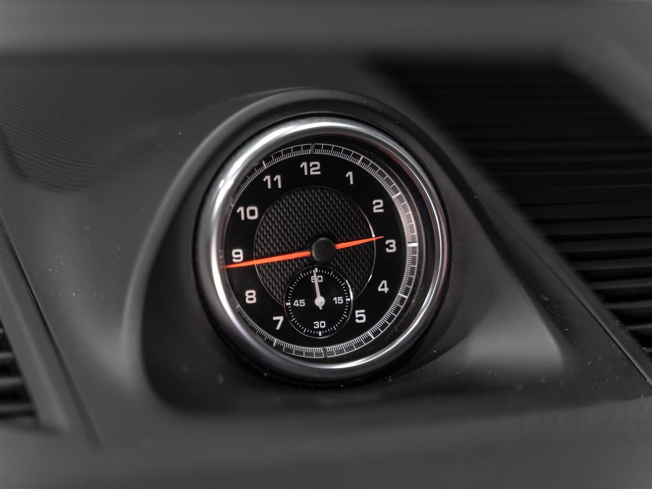 2019 Porsche Macan S|PREMIUM PLUS|2 SETS RIMS & TIRES|ACCIDENT FREE Photo