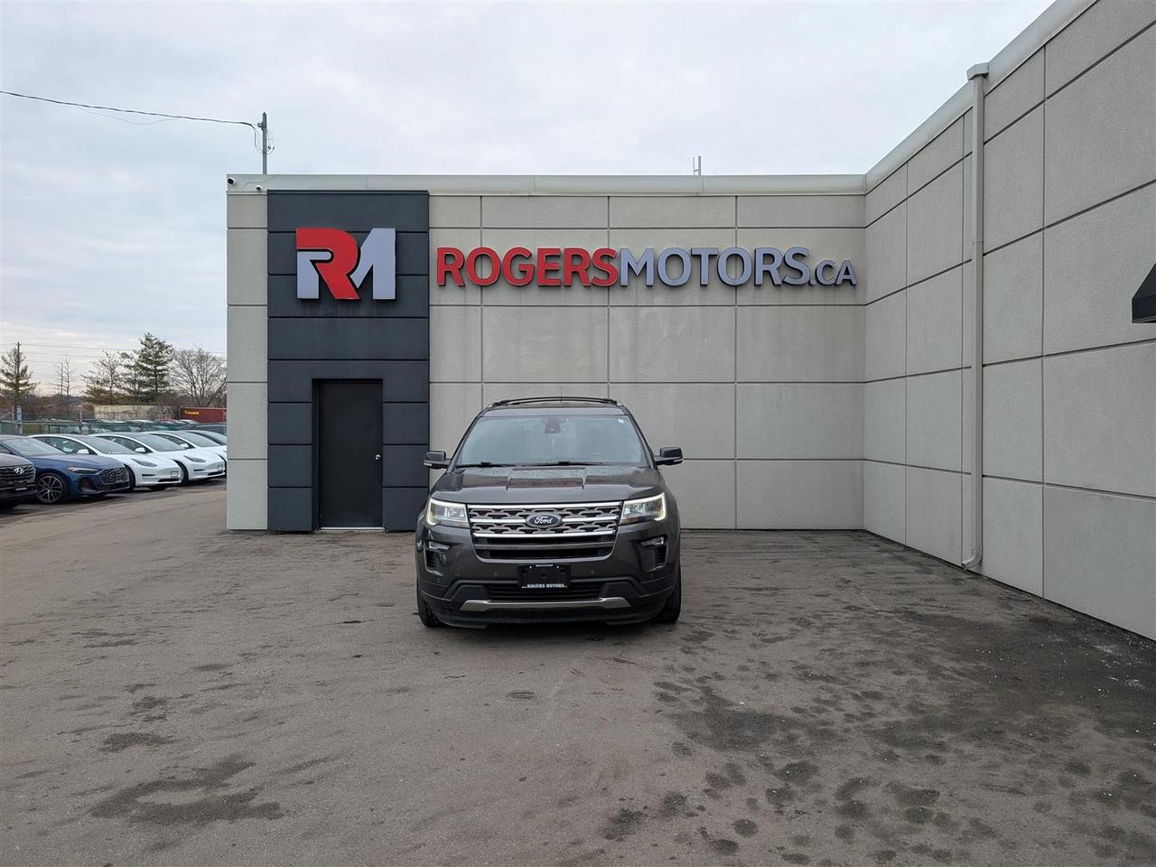 2018 Ford Explorer XLT - NAVI -  7 PASS - LEATHER - TECH FEATURES Photo