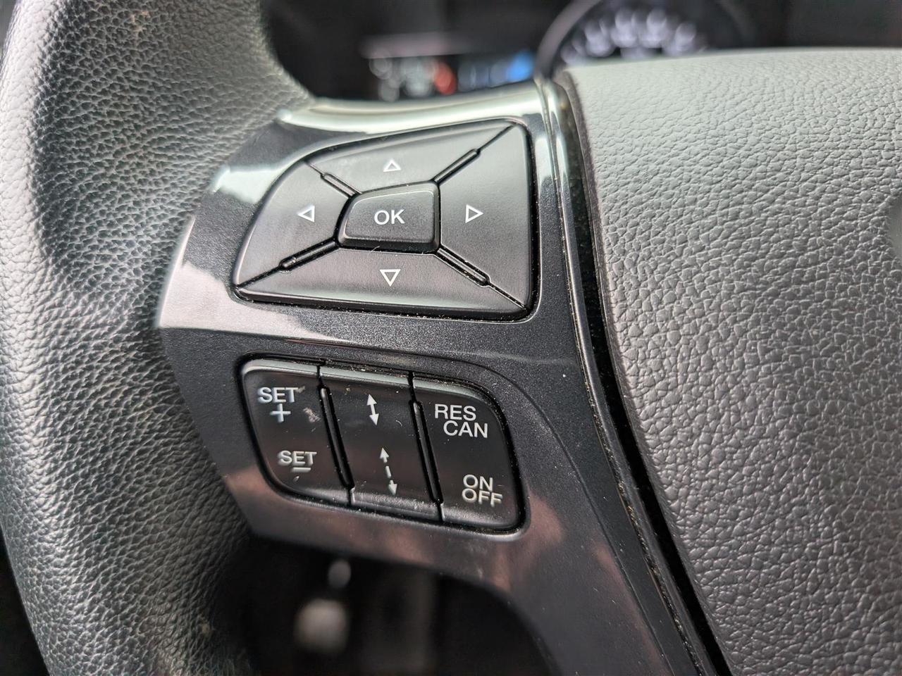 2018 Ford Explorer XLT - NAVI -  7 PASS - LEATHER - TECH FEATURES Photo