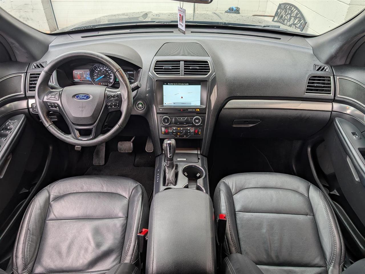 2018 Ford Explorer XLT - NAVI -  7 PASS - LEATHER - TECH FEATURES Photo