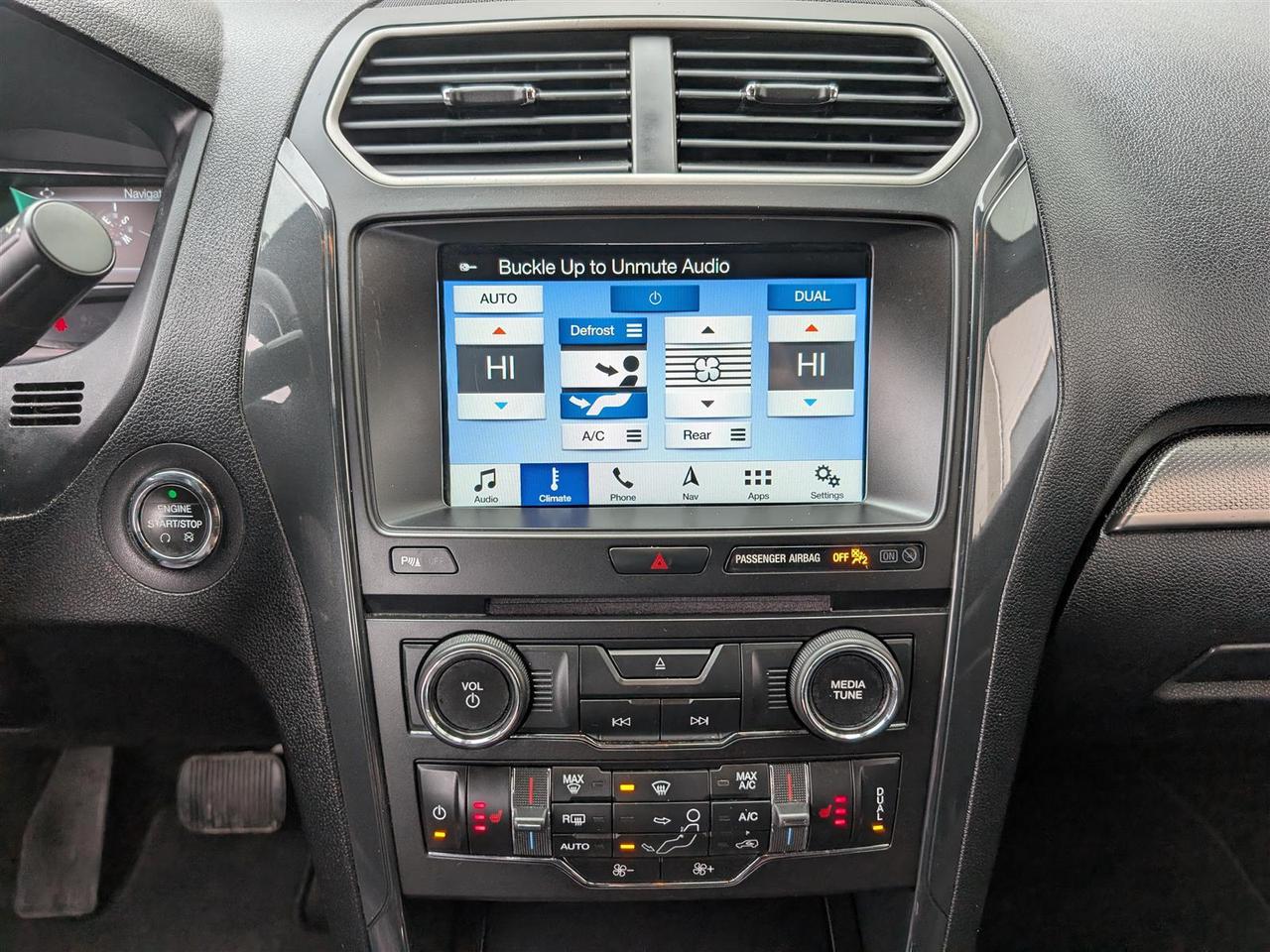 2018 Ford Explorer XLT - NAVI -  7 PASS - LEATHER - TECH FEATURES Photo