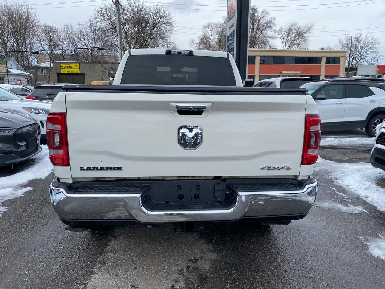 2019 RAM 2500 Laramie Crew Cab | Cummins Diesel | NAV | Sunroof Photo4