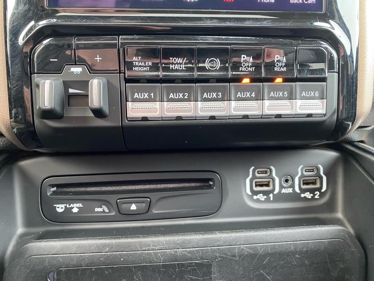 2019 RAM 2500 Laramie Crew Cab | Cummins Diesel | NAV | Sunroof Photo