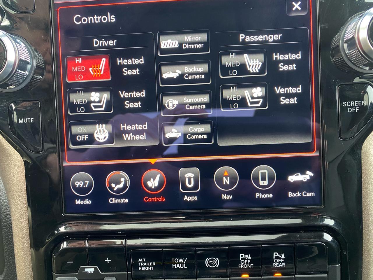 2019 RAM 2500 Laramie Crew Cab | Cummins Diesel | NAV | Sunroof Photo