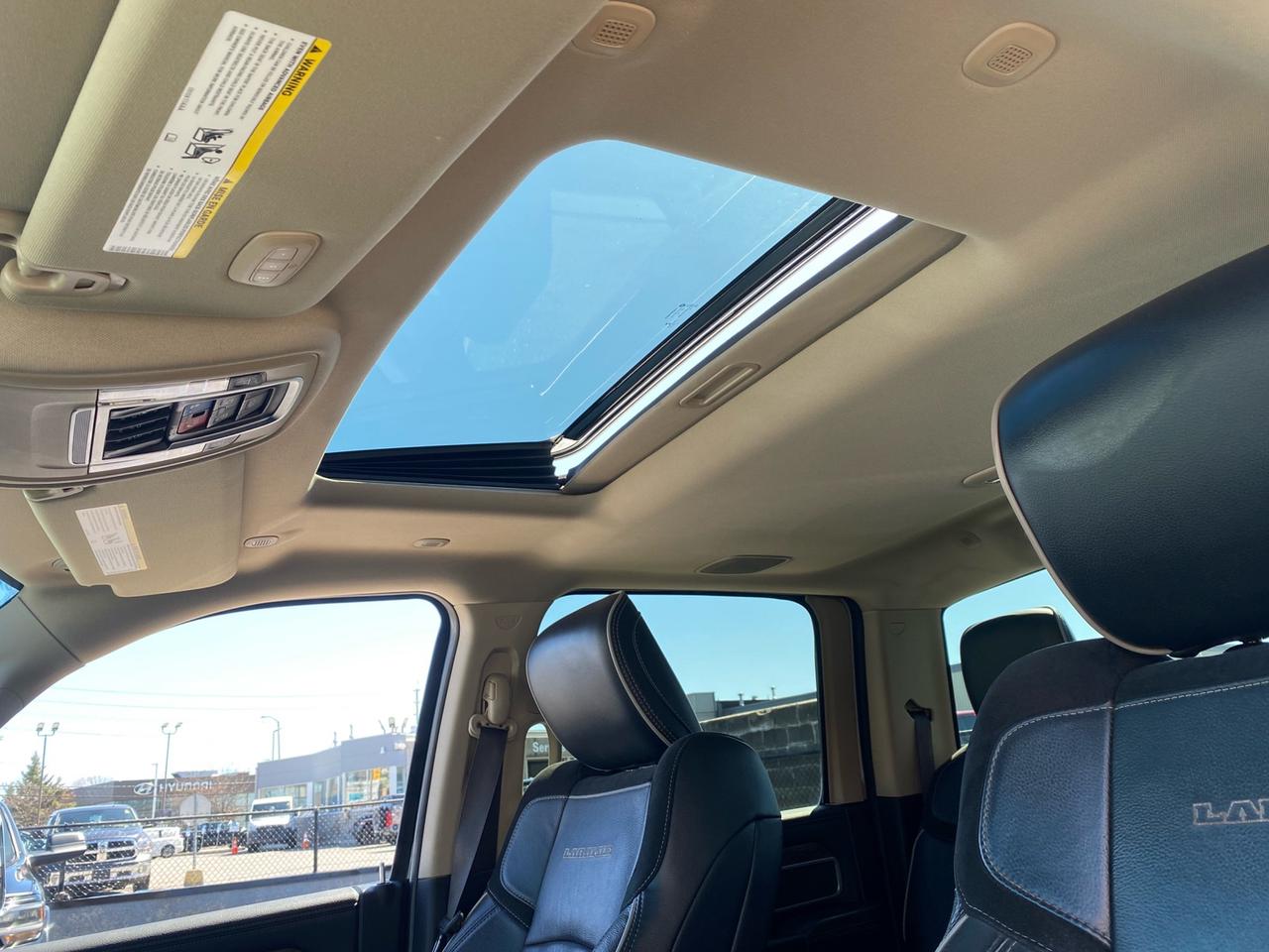2019 RAM 2500 Laramie Crew Cab | Cummins Diesel | NAV | Sunroof | Commercial Leasing Available Photo