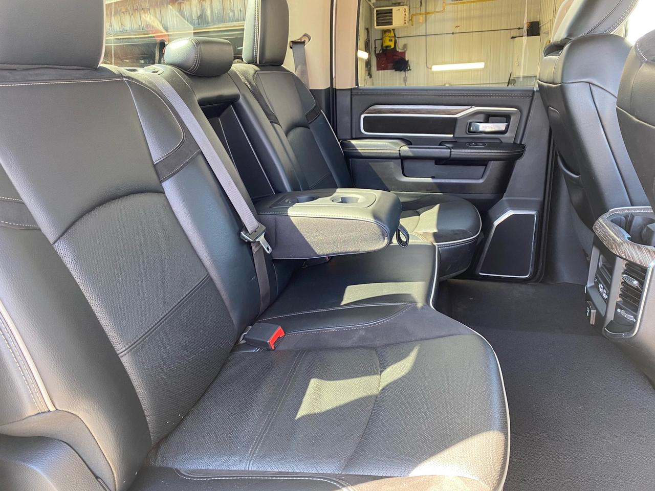 2019 RAM 2500 Laramie Crew Cab | Cummins Diesel | NAV | Sunroof | Commercial Leasing Available Photo