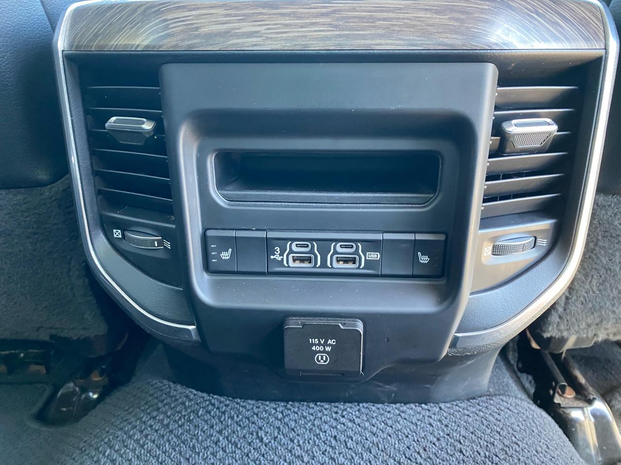 2019 RAM 2500 Laramie Crew Cab | Cummins Diesel | NAV | Sunroof | Commercial Leasing Available Photo