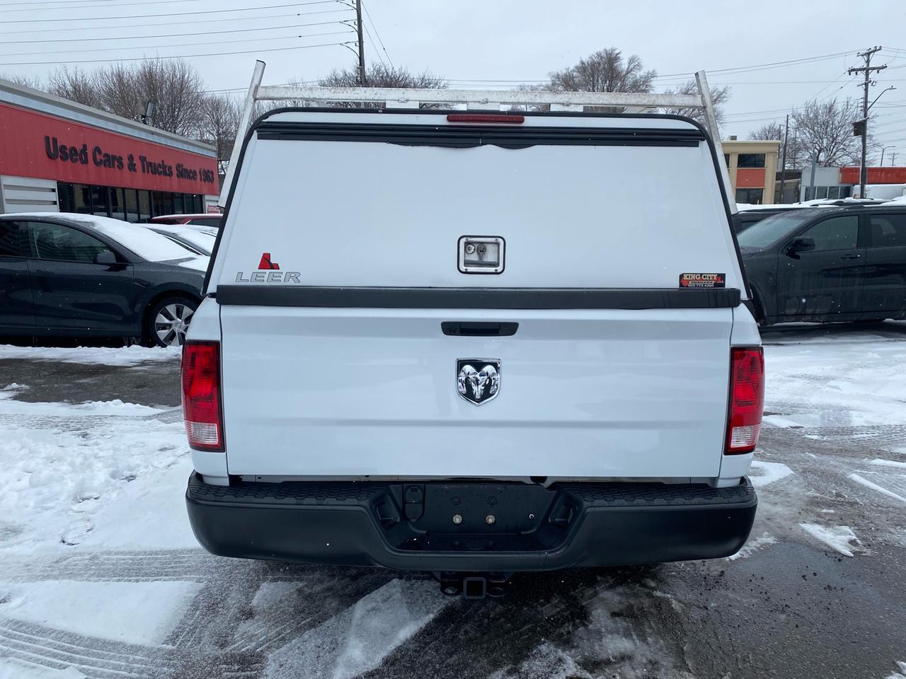 2022 RAM 1500 Tradesman | Leer Contractors Cap | BlueTooth | Android Auto | Apple CarPlay Photo