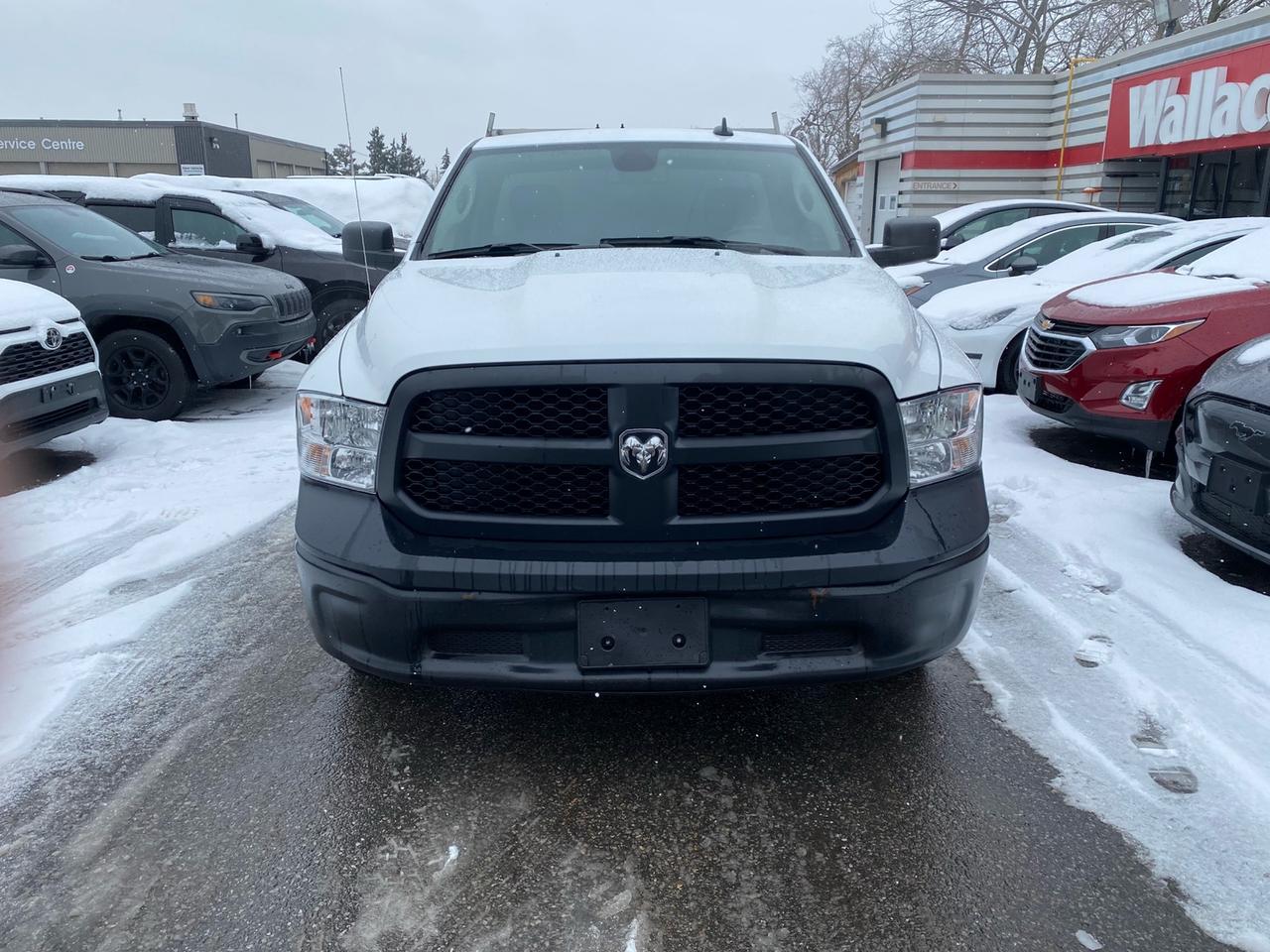 2022 RAM 1500 Tradesman | Leer Contractors Cap | BlueTooth | Android Auto | Apple CarPlay Photo