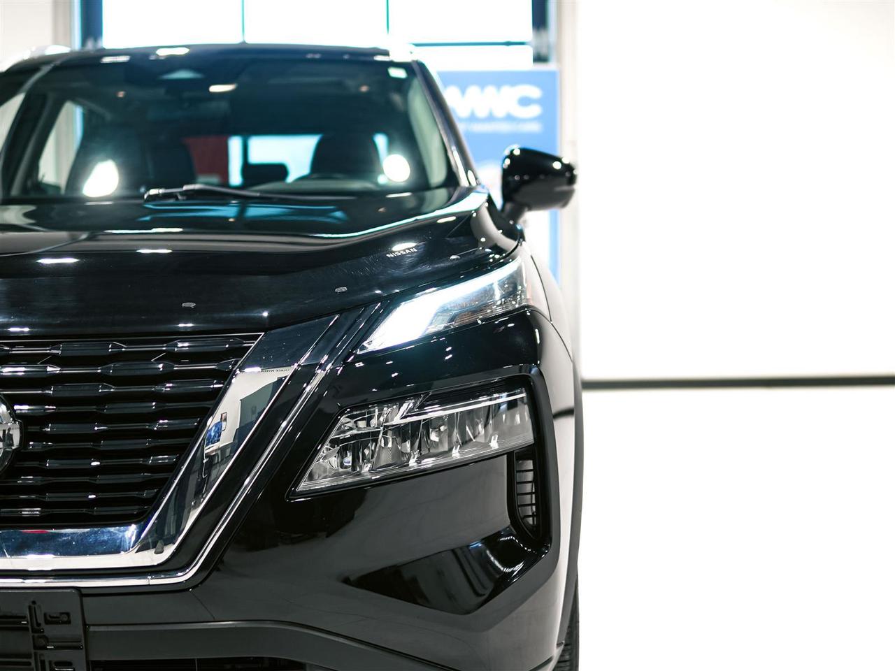 2021 Nissan Rogue SV AWD | PREMIUM | LEATHER | PANO ROOF Photo