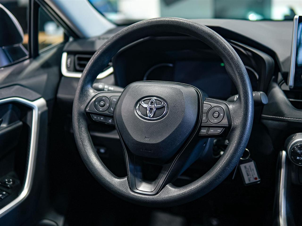 2025 Toyota RAV4 Hybrid HYBRID LE AWD | NO ACCIDENTS | ALLOYS Photo