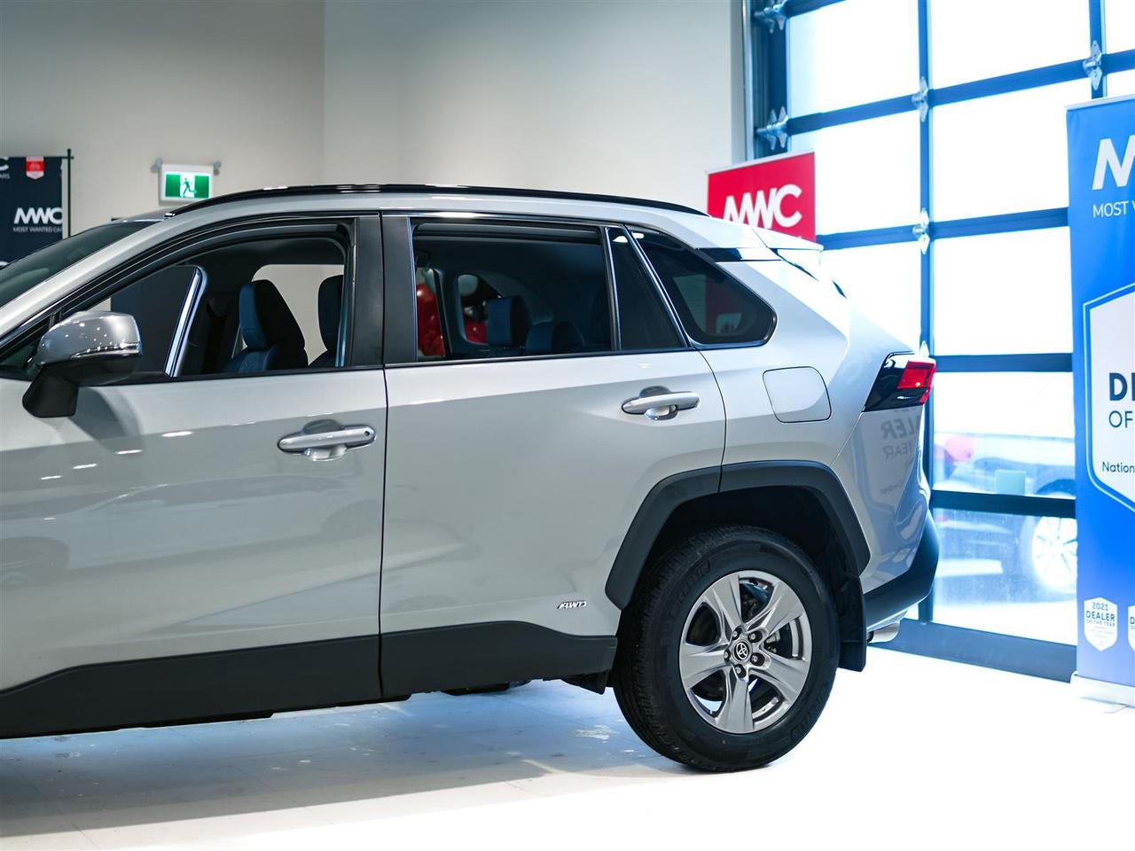 2025 Toyota RAV4 Hybrid HYBRID LE AWD | NO ACCIDENTS | ALLOYS Photo