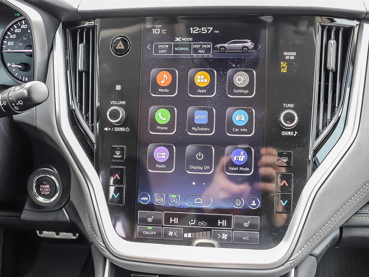 2023 Subaru Outback ONYX Photo