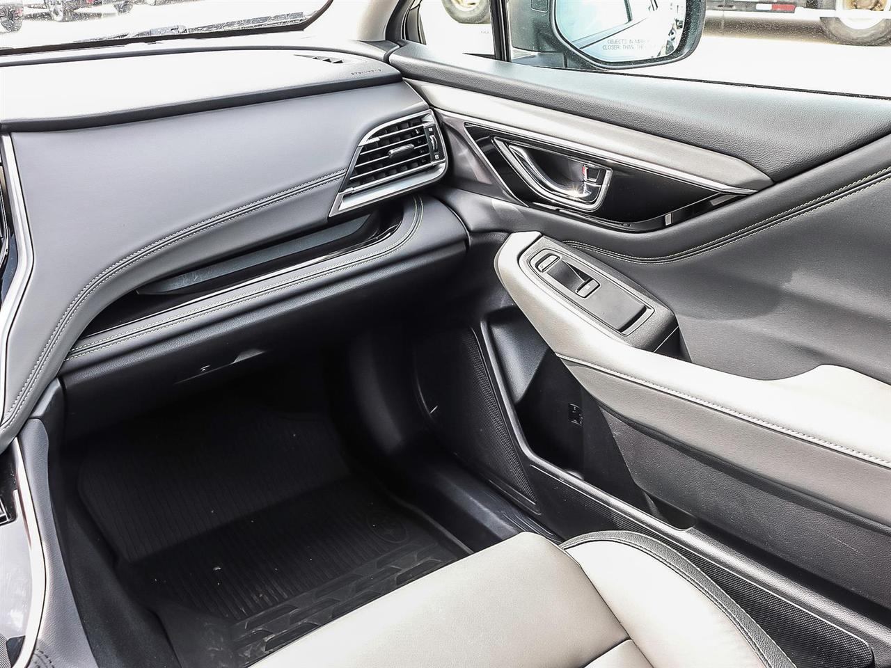 2023 Subaru Outback ONYX Photo