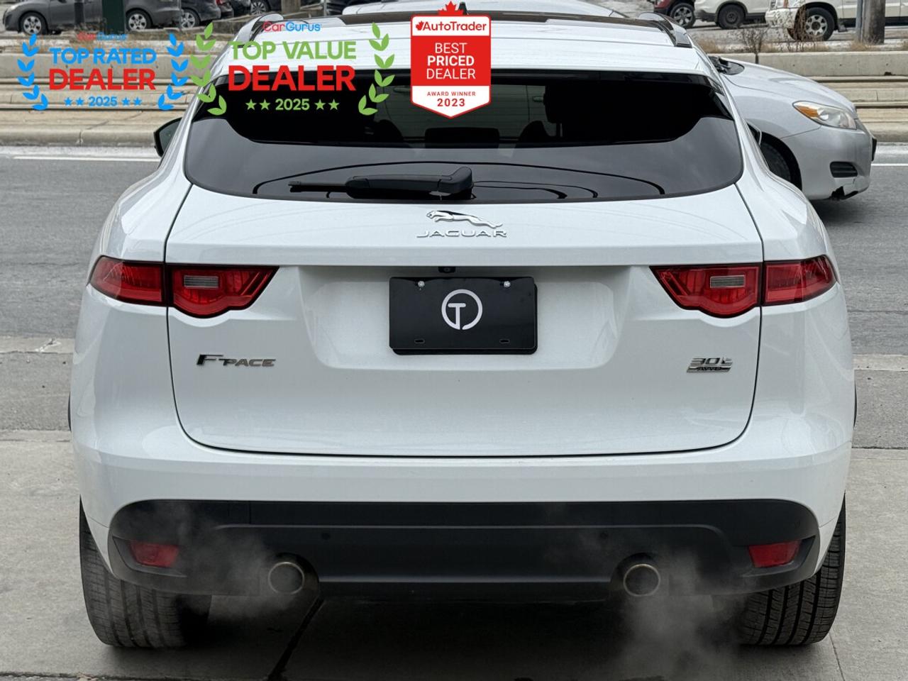 2020 Jaguar F-PACE R-SPORT | PANO | MERIDIAN | LOADED Photo