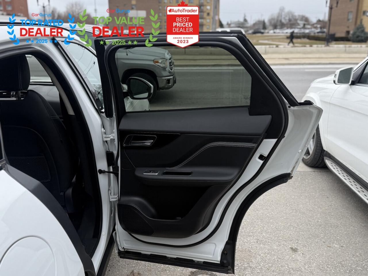 2020 Jaguar F-PACE R-SPORT | PANO | MERIDIAN | LOADED Photo