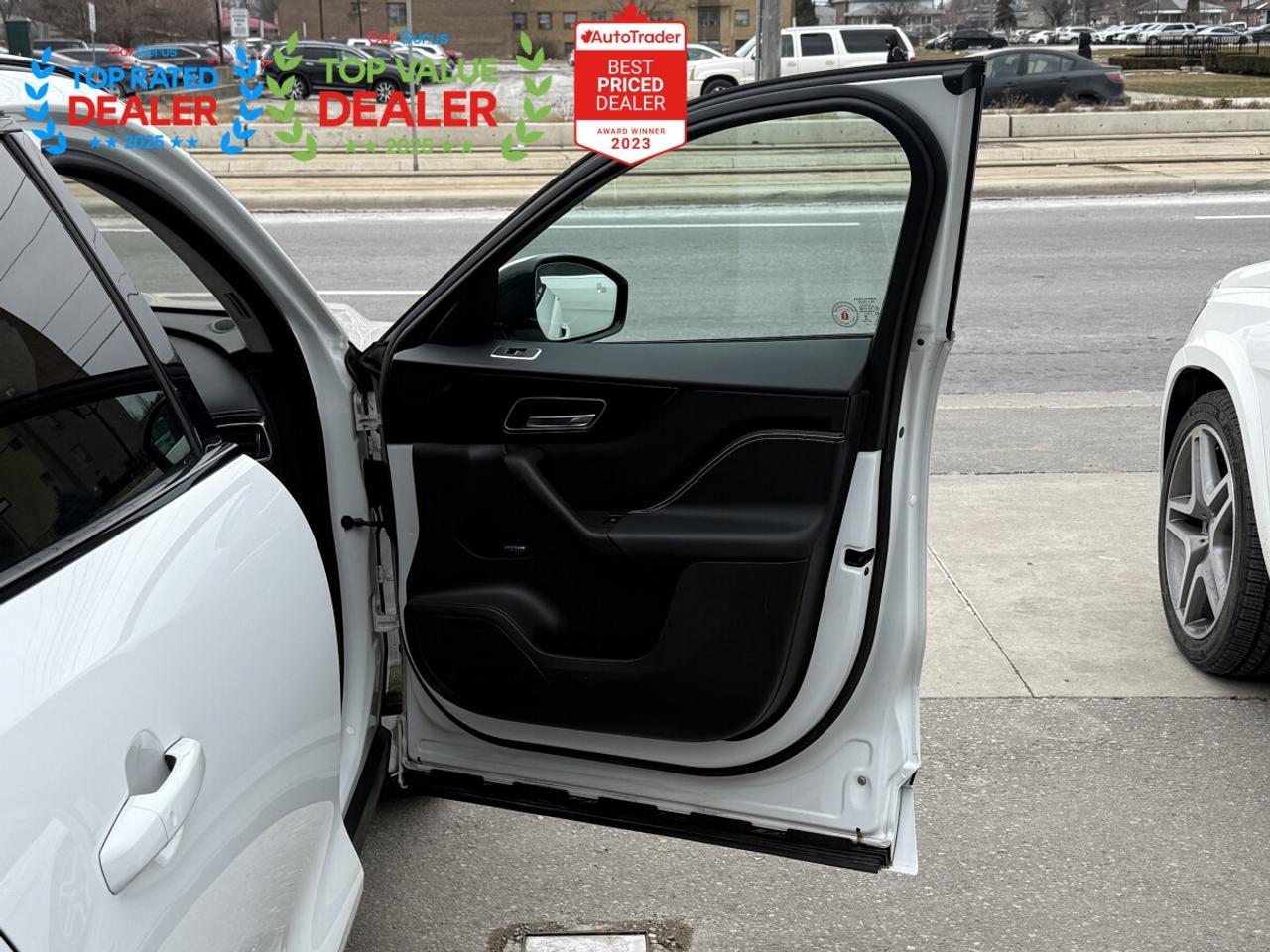 2020 Jaguar F-PACE R-SPORT | PANO | MERIDIAN | LOADED Photo