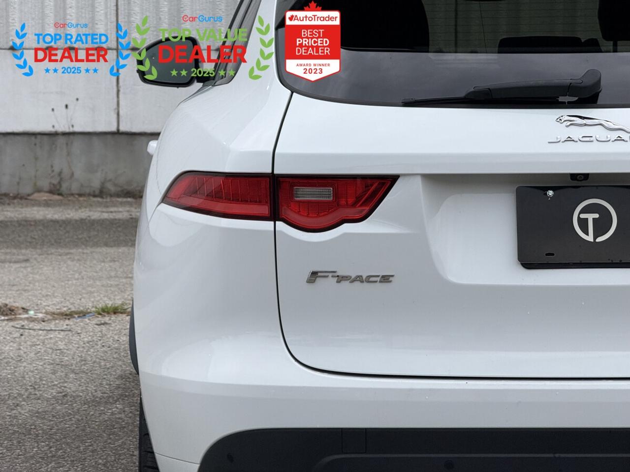 2020 Jaguar F-PACE R-SPORT | PANO | MERIDIAN | LOADED Photo