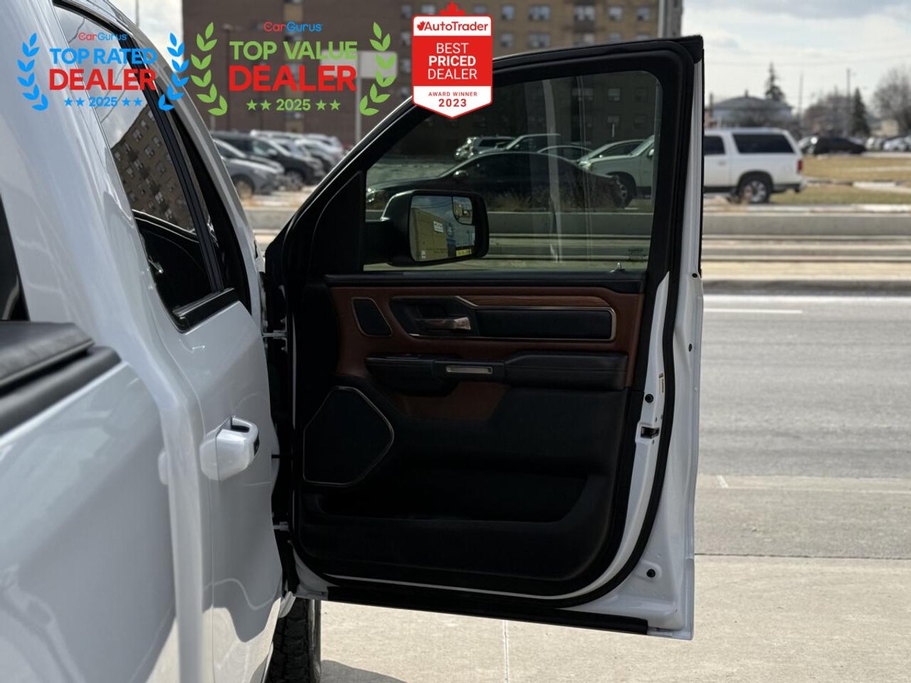 2019 RAM 1500 LARAMIE LONGHORN EDITION | LIKE NEW | LOADED Photo