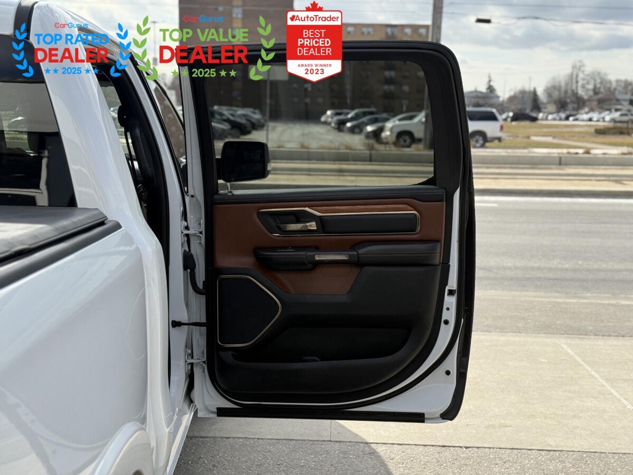 2019 RAM 1500 LARAMIE LONGHORN EDITION | LIKE NEW | LOADED Photo