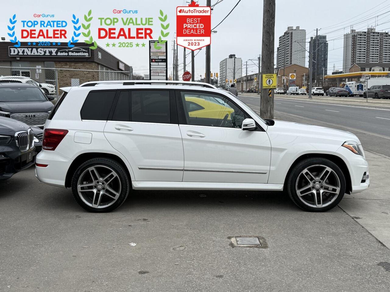 2015 Mercedes-Benz GLK-Class 250 //AMG PKG | PANO | BACK UP CAMERA Photo