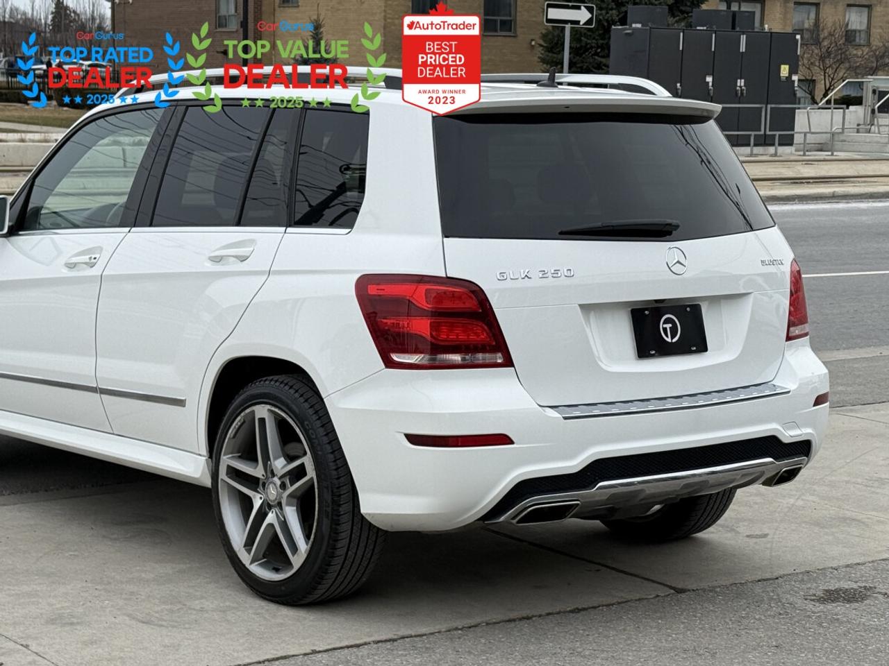 2015 Mercedes-Benz GLK-Class 250 //AMG PKG | PANO | BACK UP CAMERA Photo