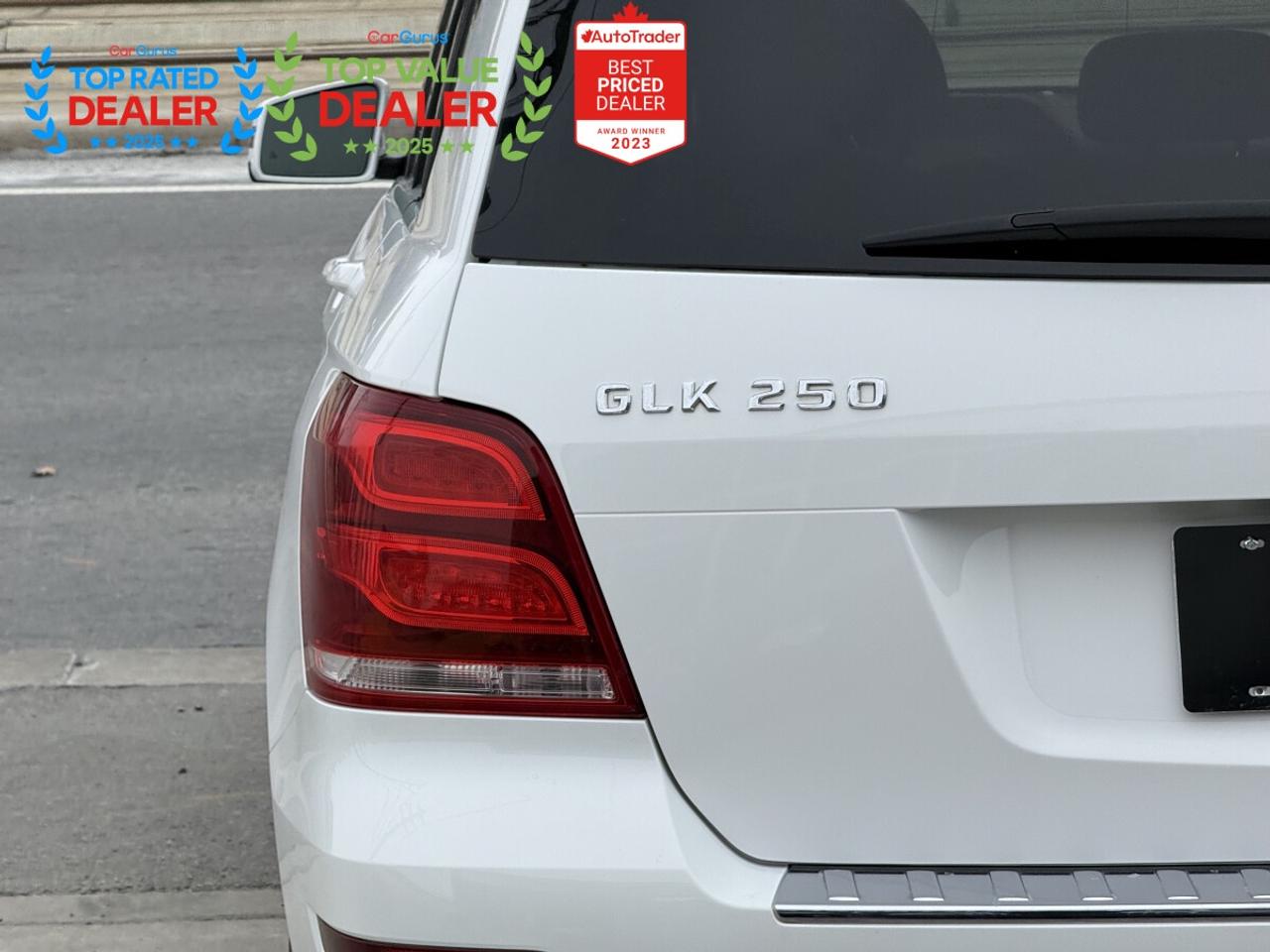 2015 Mercedes-Benz GLK-Class 250 //AMG PKG | PANO | BACK UP CAMERA Photo