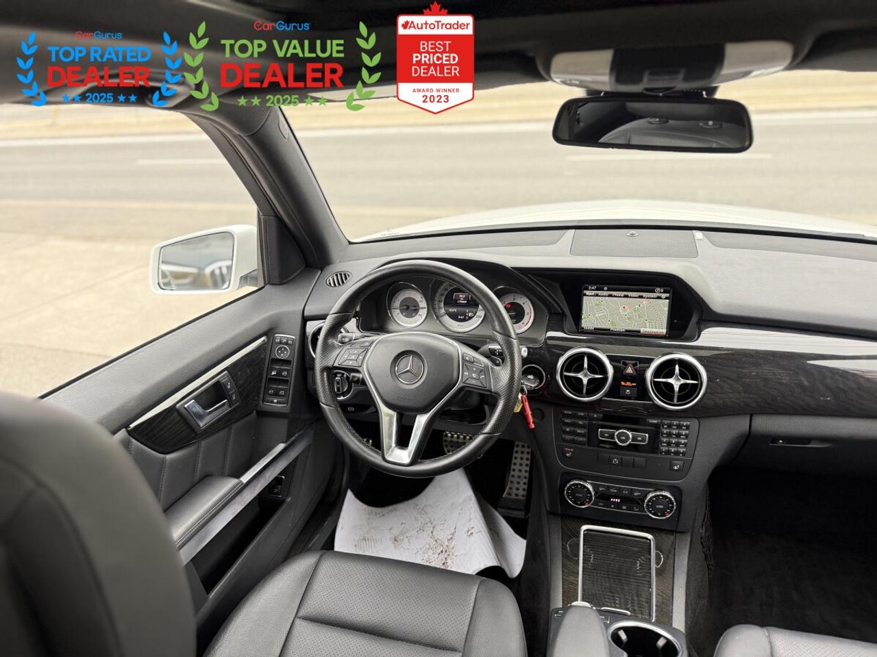 2015 Mercedes-Benz GLK-Class 250 //AMG PKG | PANO | BACK UP CAMERA Photo